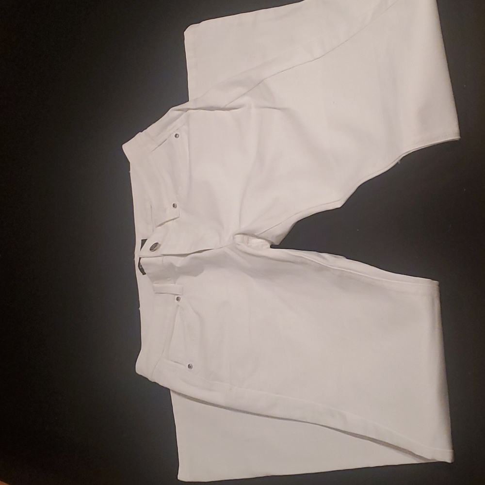 White House Black Market White Jeans